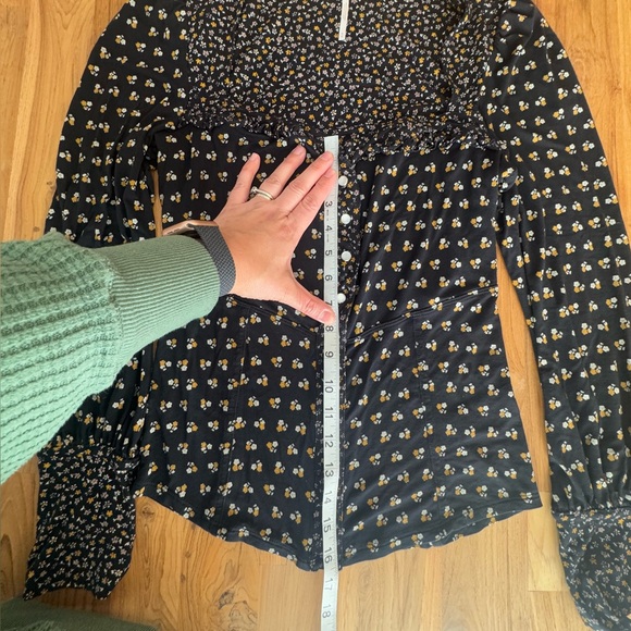 Free People Shirt, Navy Blue with Yellow and White Floral Print, Size Medium - Picture 3 of 6